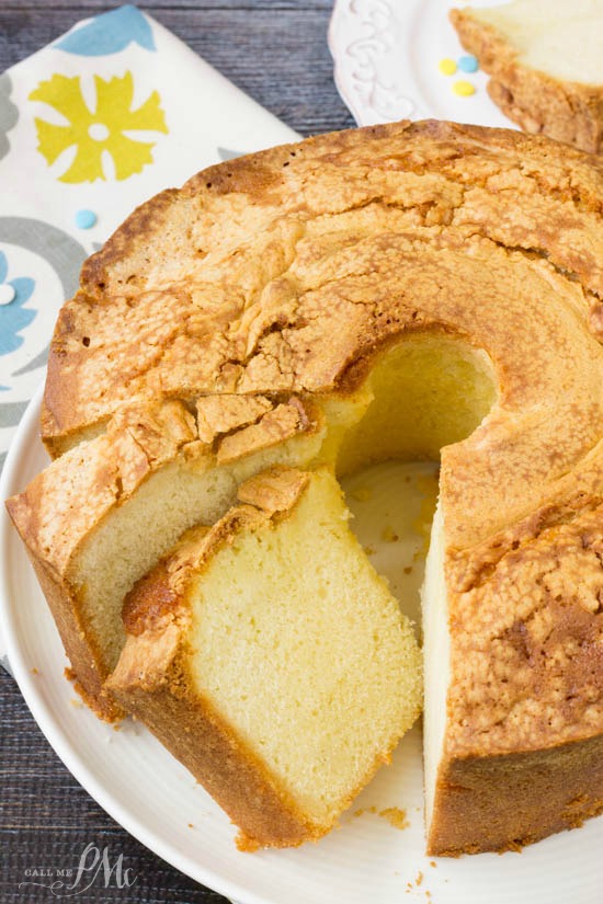 Easy Pound Cake Recipe (The BEST!) - Crazy for Crust