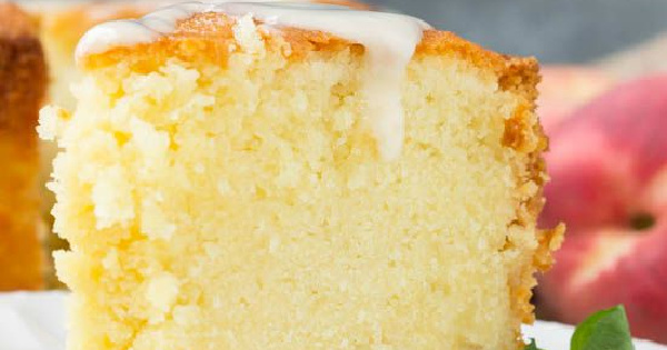 Two Step Fresh Peach Pound Cake Recipe