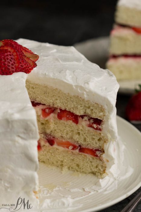 Strawberry Cream Cake Recipe