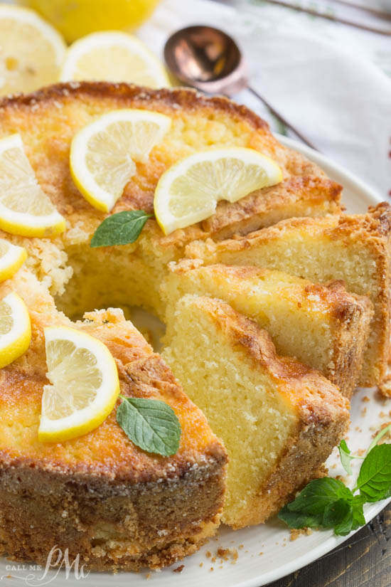 Lemon Jell-O Cake: Quick & Easy for Spring and Summer