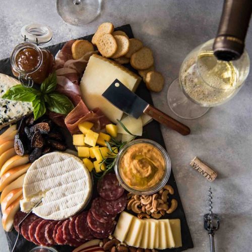 10+ EASY ENTERTAINING CHARCUTERIE BOARDS > Call Me PMc