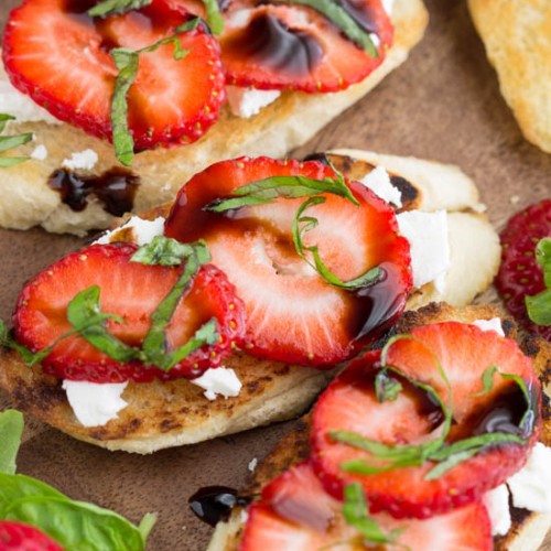 Strawberry Goat Cheese Bruschetta Recipe