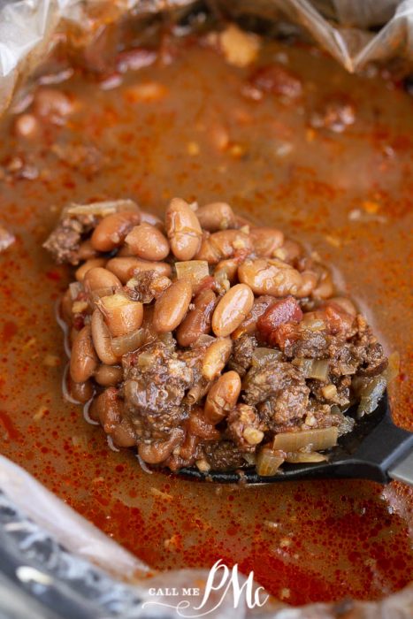 SLOW COOKER PINTO BEANS AND SAUSAGE
