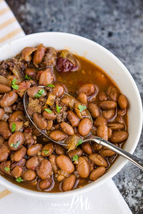 SLOW COOKER PINTO BEANS AND SAUSAGE