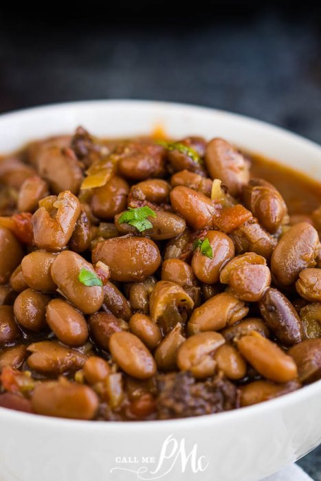 SLOW COOKER PINTO BEANS AND SAUSAGE