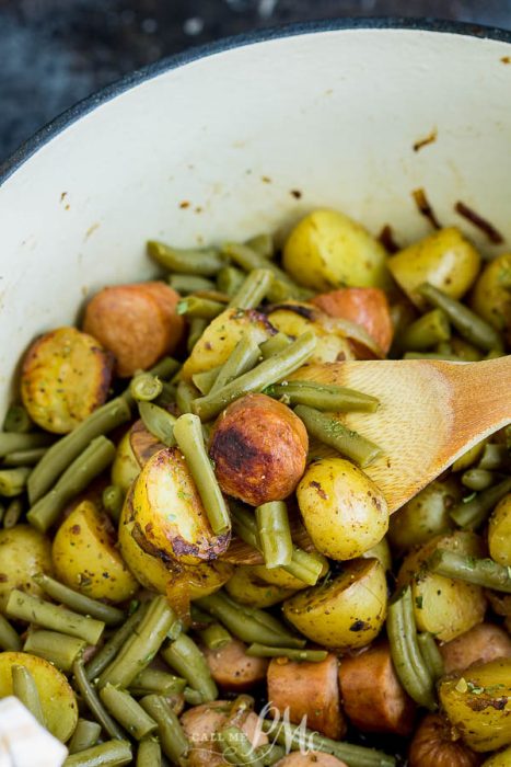 SKILLET SAUSAGE POTATOES AND GREEN BEANS RECIPE