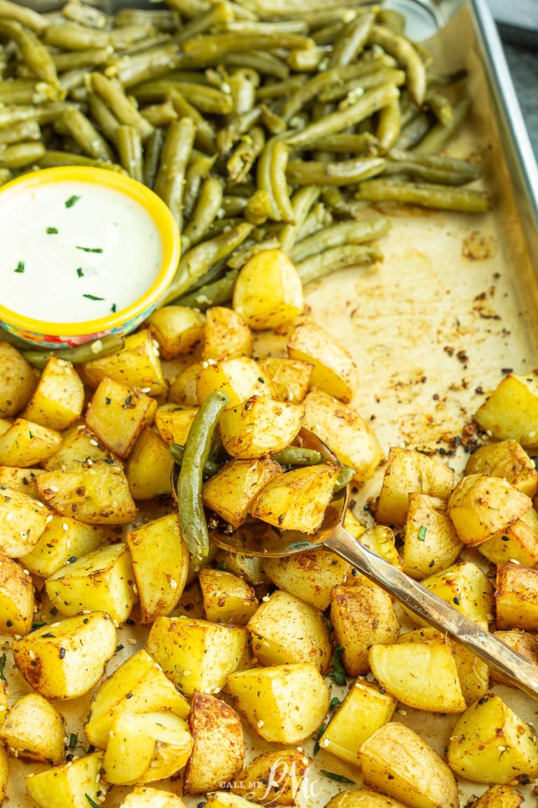 SHEET PAN GREEN BEANS AND POTATOES