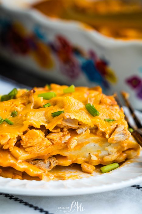 Buffalo chicken ravioli casserole