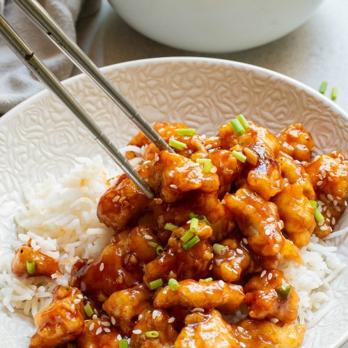 Sticky Garlic Chicken Nuggets