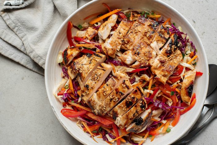 Crunchy Sesame Chicken Salad: A Delicious Fusion Of Flavors!