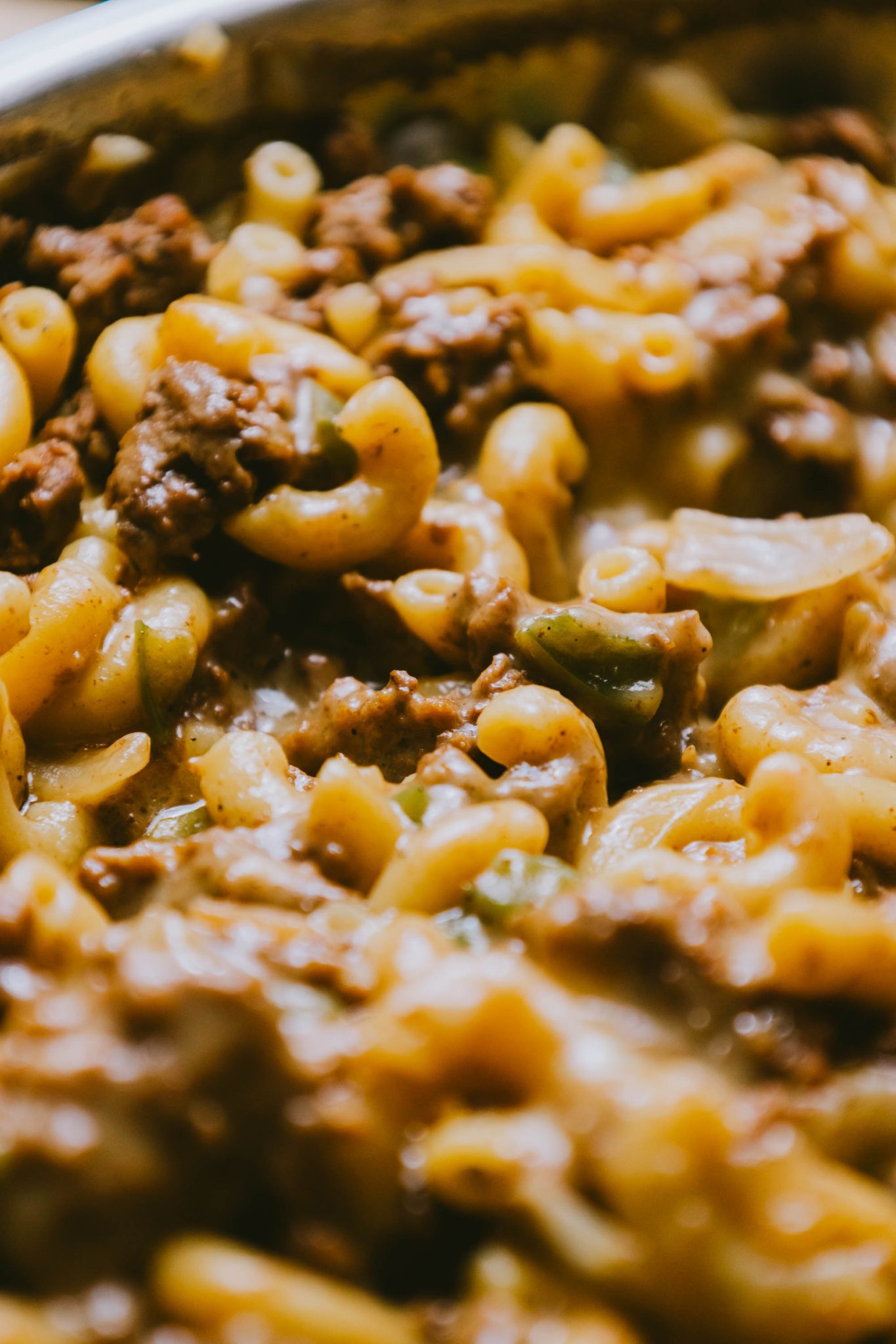 Ground Beef Philly Cheesesteak Casserole: A Flavorful Twist