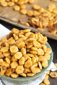 Zesty Ranch Oyster Crackers
